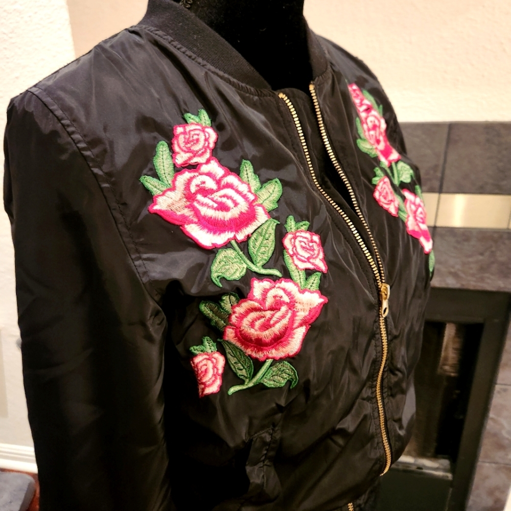 Rockabilly Roses 80s Bomber Baseball Style Zip Jacket SMALL
